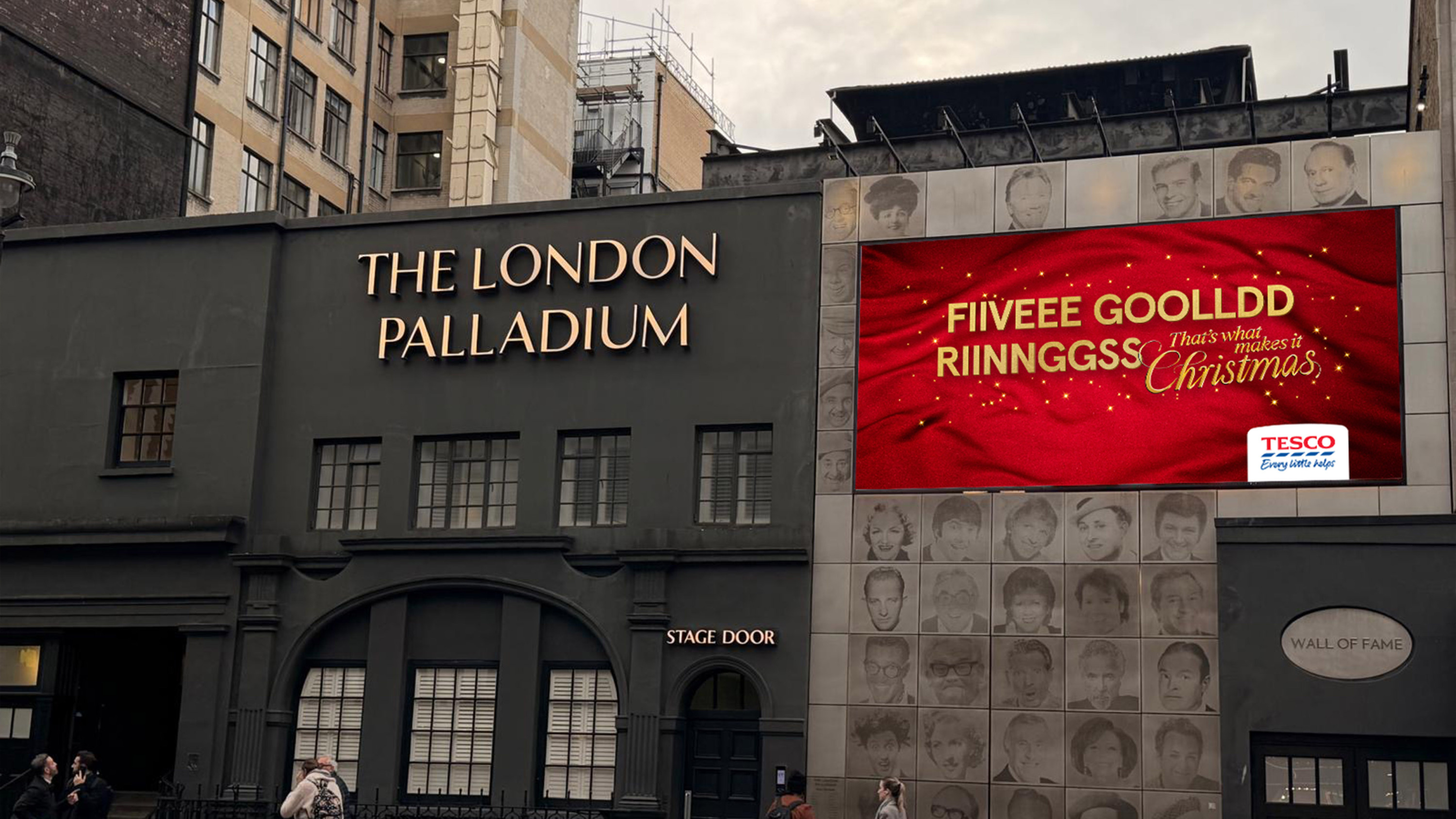 Tesco - That's what makes it Christmas_ OOH 8