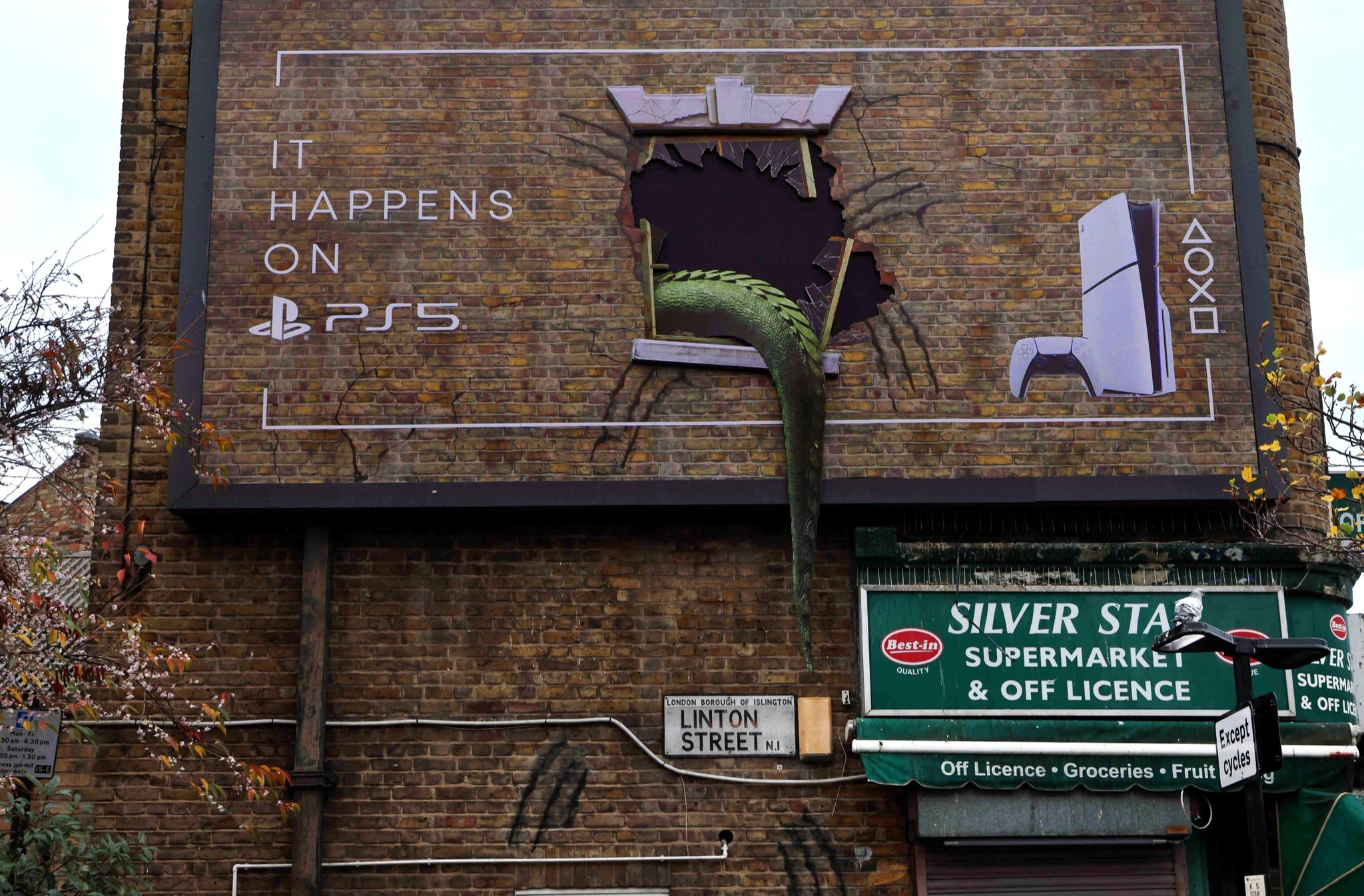 The SCOOP 146 Sony - It Happens on PS5 - OOH UK1